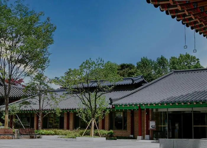 Mayfield Seoul