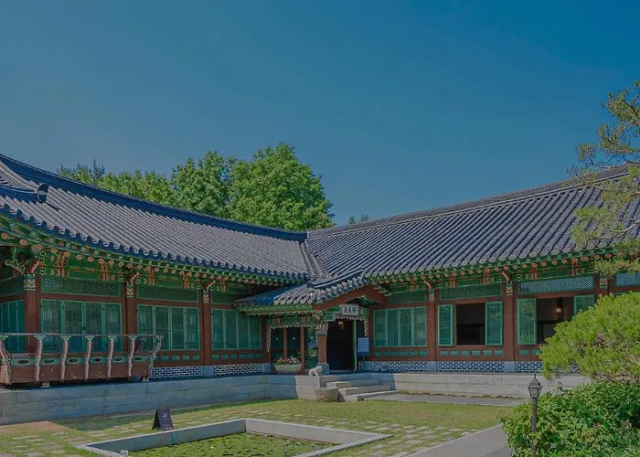 Mayfield Seoul
