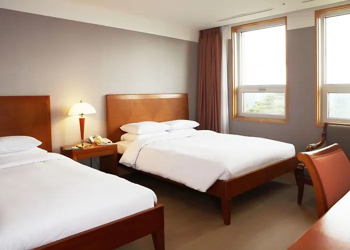 Mayfield Hotel